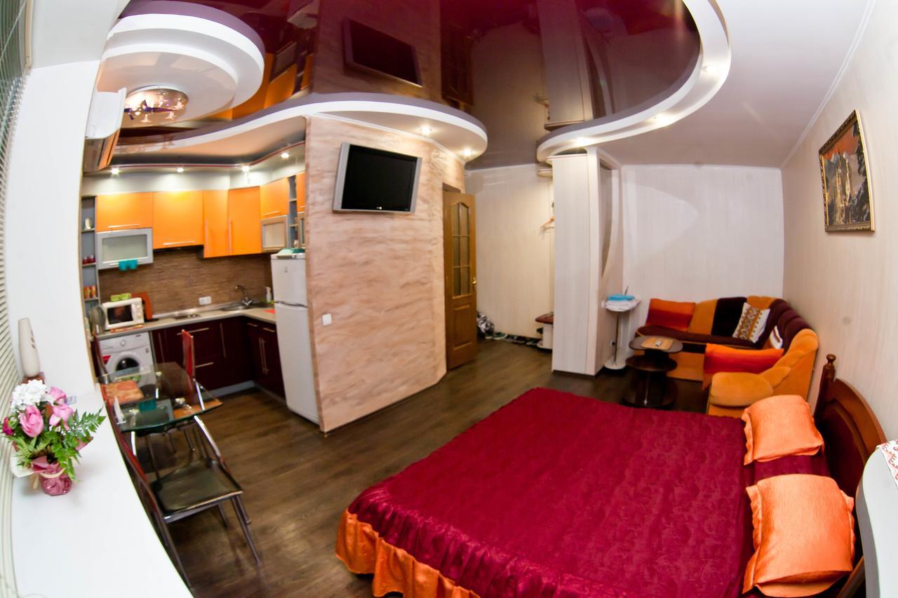 Затишна Квартирка Aparthotel Kremenchuk Exterior photo